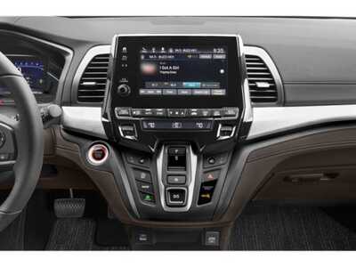 2021 Honda Odyssey, $29977. Photo 10