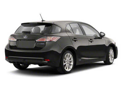 2011 Lexus CT, $14977. Photo 2