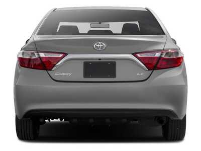 2016 Toyota Camry, $15977. Photo 5