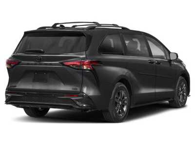 2026 Toyota Sienna, $52583. Photo 2