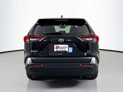 2024 Toyota RAV4, $28577. Photo 6