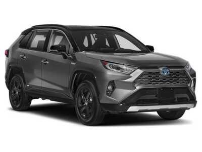 2019 Toyota RAV4, $29977. Photo 6