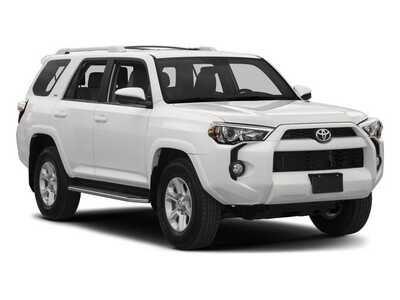 2017 Toyota 4Runner, $23977. Photo 6