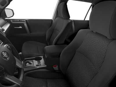 2017 Toyota 4Runner, $23977. Photo 9