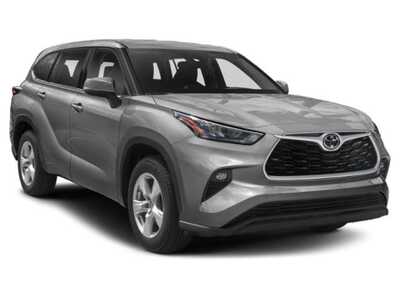 2022 Toyota Highlander, $34977. Photo 6