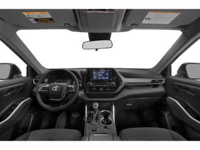 2022 Toyota Highlander, $34977. Photo 8