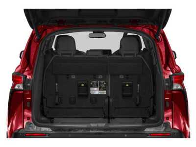 2022 Toyota Sienna, $48977. Photo 11