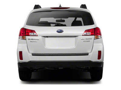 2010 Subaru Outback, $11913. Photo 8