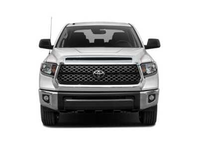2018 Toyota Tundra Crew Cab, $29977. Photo 4