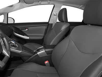 2014 Toyota Prius, $13977. Photo 8