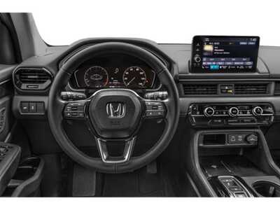 2023 Honda Pilot, $34977. Photo 7