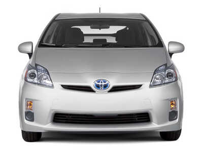 2010 Toyota Prius, $7977. Photo 4