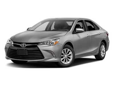 2017 Toyota Camry, $19325. Photo 1