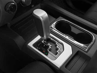 2014 Toyota Tundra Crew Cab, $31977. Photo 10