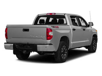 2014 Toyota Tundra Crew Cab, $31977. Photo 2
