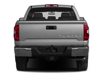 2014 Toyota Tundra Crew Cab, $31977. Photo 5
