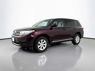 2013 Toyota Highlander, $10977. Photo 3