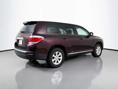 2013 Toyota Highlander, $10977. Photo 7