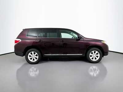 2013 Toyota Highlander, $10977. Photo 8