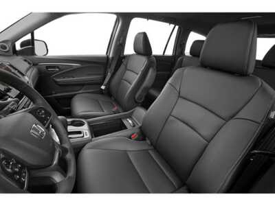2019 Honda Pilot, $22749. Photo 9