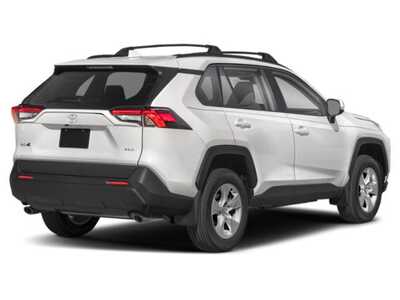 2022 Toyota RAV4, $27931. Photo 2
