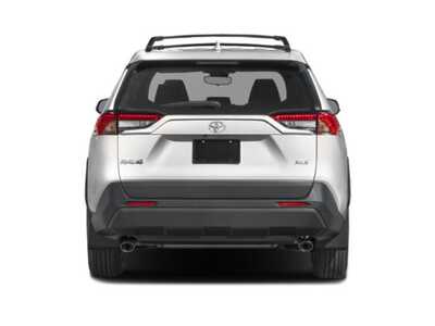 2022 Toyota RAV4, $27931. Photo 5