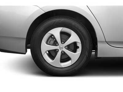 2015 Toyota Prius, $16977. Photo 11