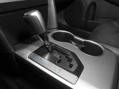 2014 Toyota Camry, $8977. Photo 10