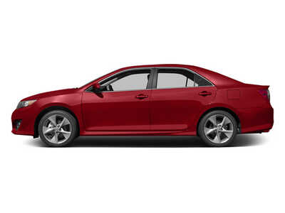 2014 Toyota Camry, $8977. Photo 3