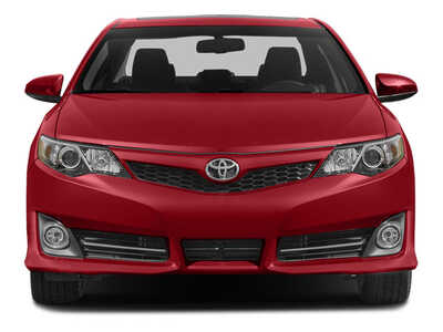2014 Toyota Camry, $8977. Photo 4