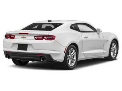 2022 Chevrolet Camaro, $30977. Photo 5