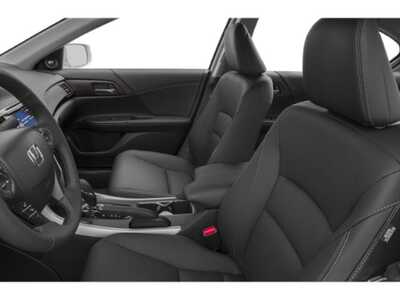 2013 Honda Accord, $10977. Photo 8