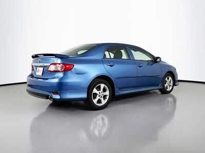 2013 Toyota Corolla, $13477. Photo 7
