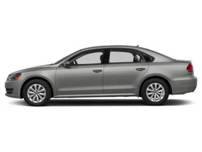 2015 Volkswagen Passat, $11977. Photo 3