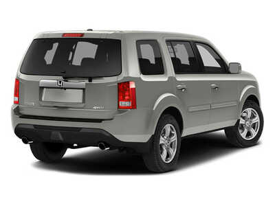 2014 Honda Pilot, $10977. Photo 2