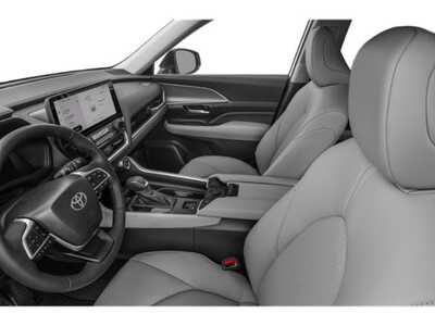 2024 Toyota Grand Highlander, $45493. Photo 9