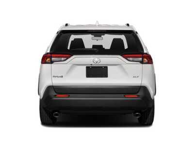 2021 Toyota RAV4, $24977. Photo 5