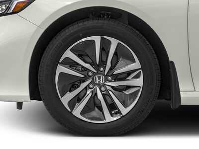 2018 Honda Accord, $19977. Photo 11