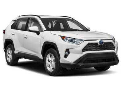 2020 Toyota RAV4, $28977. Photo 6