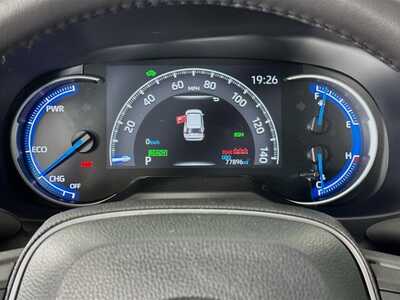 2022 Toyota RAV4, $33191. Photo 12