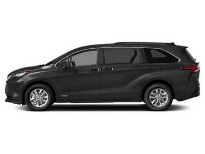 2021 Toyota Sienna, $33477. Photo 3