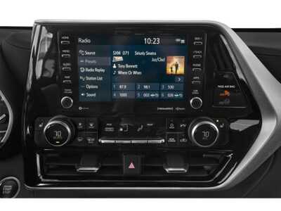 2020 Toyota Highlander, $26503. Photo 10