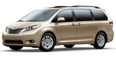 2012 Toyota Sienna, $11977. Photo 1