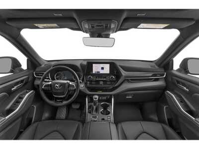 2025 Toyota Highlander, $46977. Photo 8