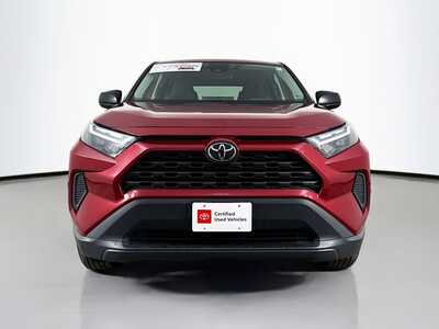 2024 Toyota RAV4, $28977. Photo 2