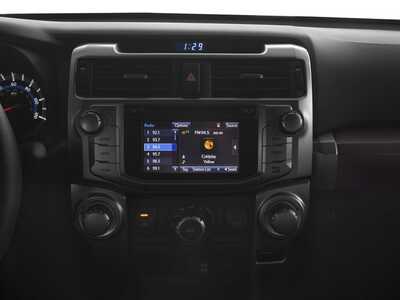 2017 Toyota 4Runner, $29977. Photo 10