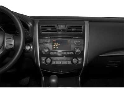 2015 Nissan Altima, $6460. Photo 12