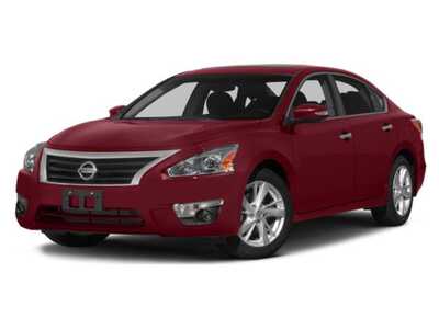 2015 Nissan Altima, $6460. Photo 4