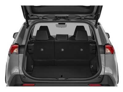 2022 Toyota RAV4, $27977. Photo 11