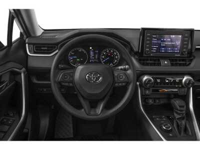 2022 Toyota RAV4, $27977. Photo 7